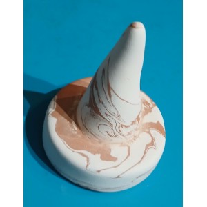 booster "chapeau de sorciere"