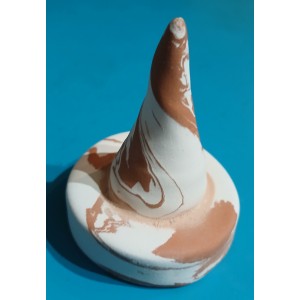 booster "chapeau de sorciere"